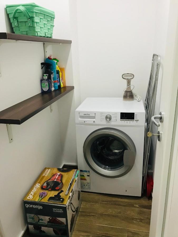 Comfy Apartment - Free Private Parking,Ac,Wi-Fi カレイ エクステリア 写真