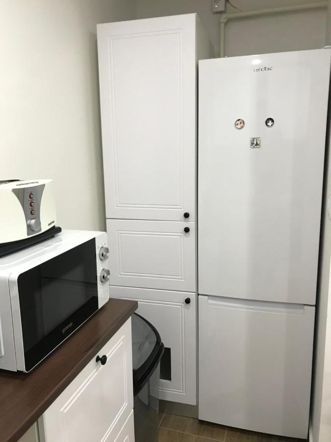 Comfy Apartment - Free Private Parking,Ac,Wi-Fi カレイ エクステリア 写真
